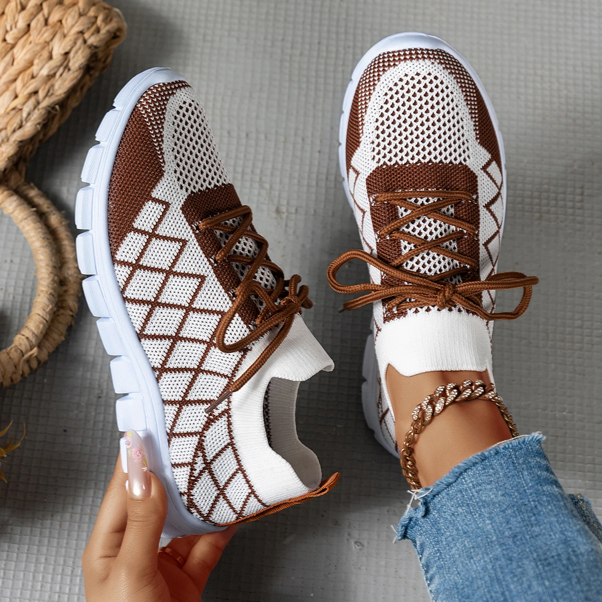 여성용 니트 양말 운동화, 마름모 패턴 통기성 경량 편 - Knit Fabric Lace Up Sneakers 리뷰 및 가격