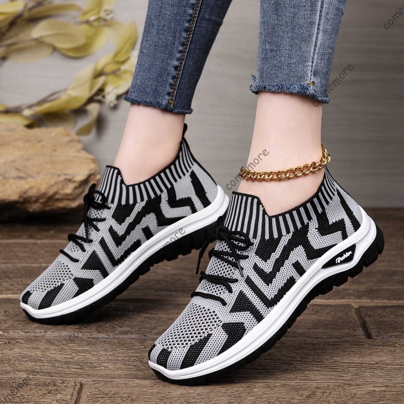 여성용 니트 슬립온 스니커즈 통기성 레이스업 봄 여름  - Knit Fabric Lace Up Sneakers 리뷰 및 가격