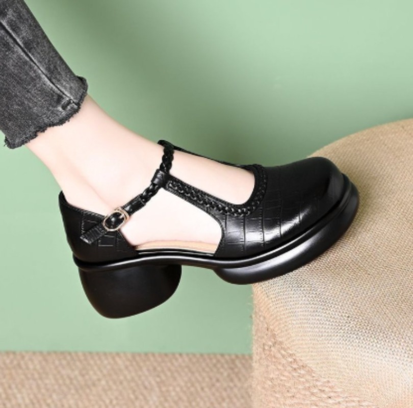 여성용 블랙 악어 무늬 메리 제인 샌들 T-스트랩 버클 - Sandals 리뷰 및 가격